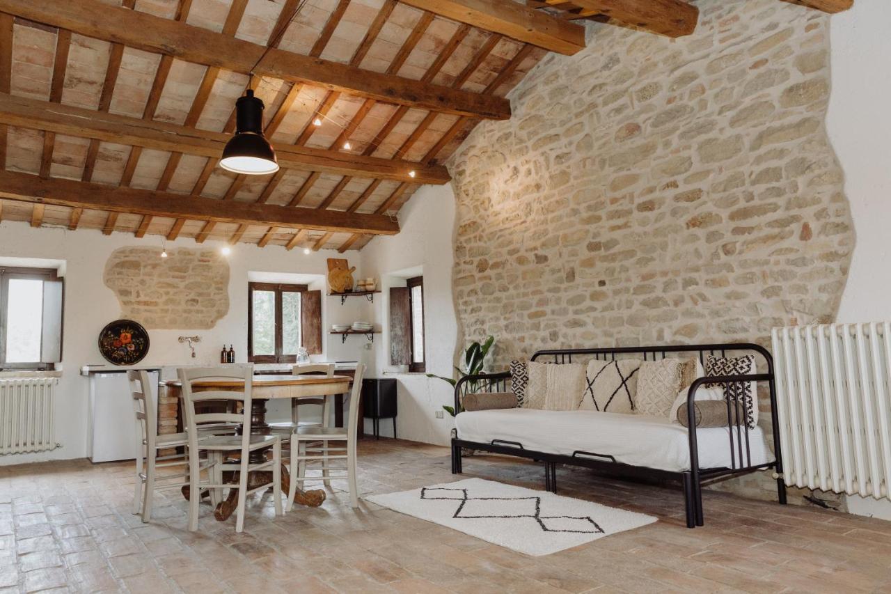 Agriturismo Qui Voglio Monte Roberto Εξωτερικό φωτογραφία