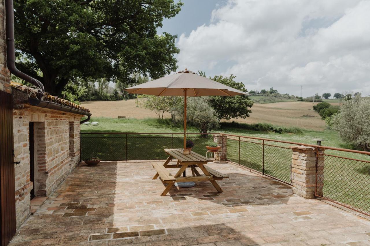 Agriturismo Qui Voglio Monte Roberto Εξωτερικό φωτογραφία