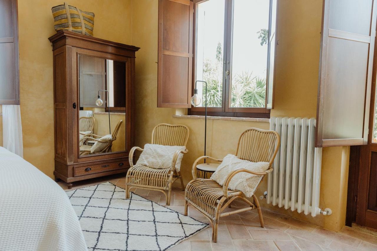 Agriturismo Qui Voglio Monte Roberto Εξωτερικό φωτογραφία